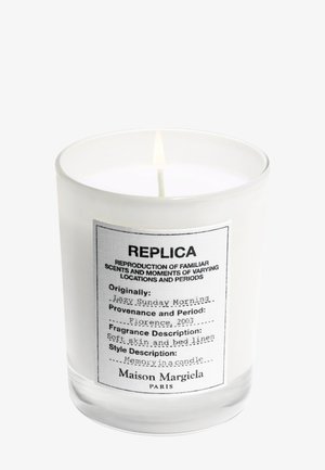 REPLICA LAZY SUNDAY MORNING CANDLE - Bougie parfumée