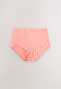 Culottes pour femmes corail rose taille haute avec une ceinture élastique de marque, posées à plat sur un fond clair.