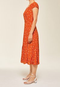 IVY OAK Robe de jour - light red