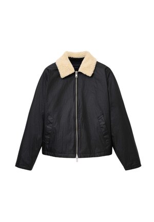 Zwarte jas met een gestructureerde afwerking, crèmekleurige faux shearling kraag, ritssluiting en zijzakken. Klassiek ontwerp en ontspannen pasvorm.