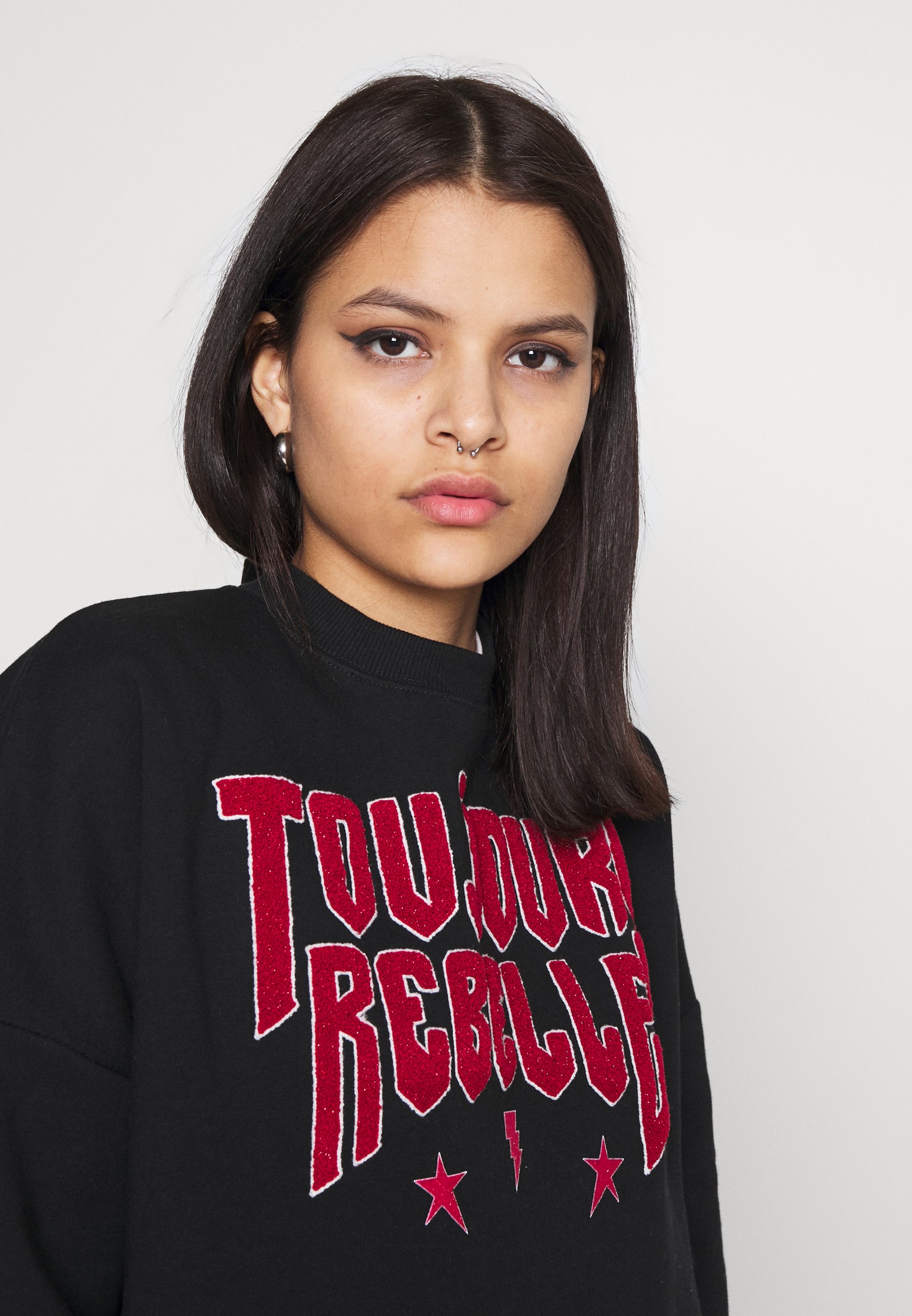 Women TOUJOURS REBELLE DROPPED SHOULDER - Sweatshirt Women TOUJOURS REBELLE DROPPED SHOULDER - Sweatshirt