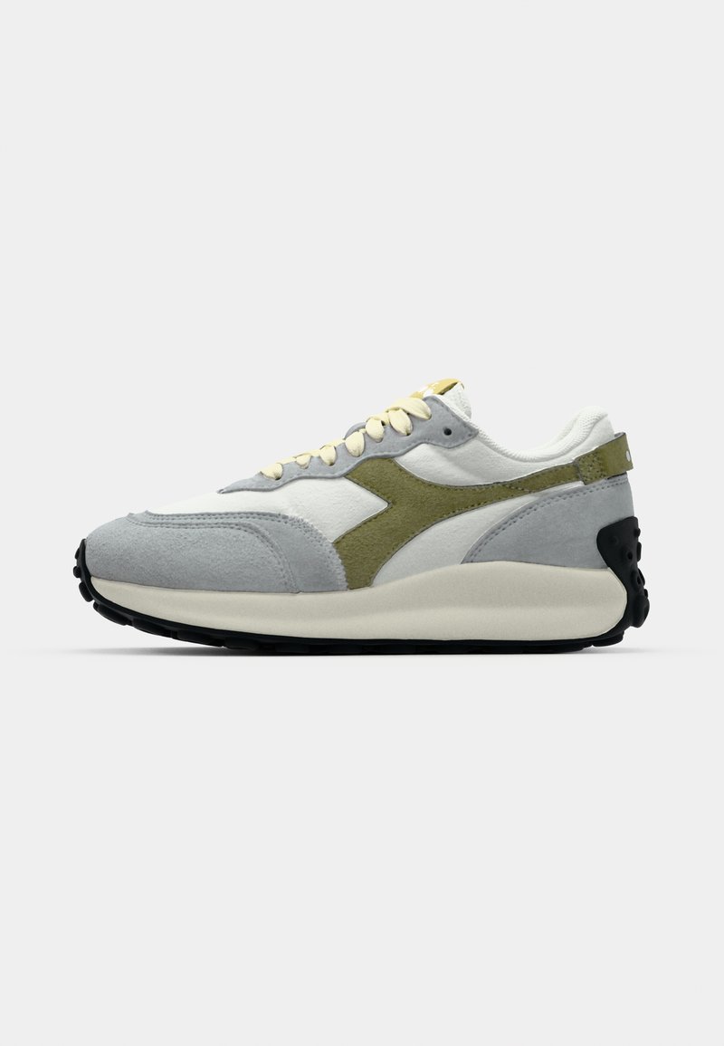 Diadora RACE UNISEX - Sneakers basse - star white/mosstone/bianco ...