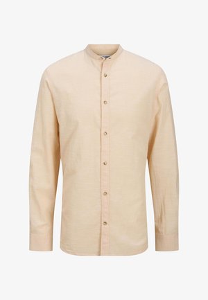 Svijetlopinkasta košulja dugih rukava s ovratnikom, prednjim kopčanjem na gumb i teksturiranim materijalom. Ima suptilnu varijaciju u boji.