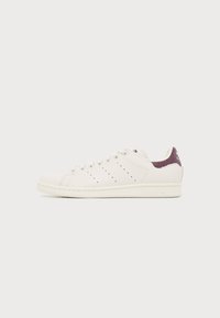 Επιλέχθηκε, off white/maroon/gold met.