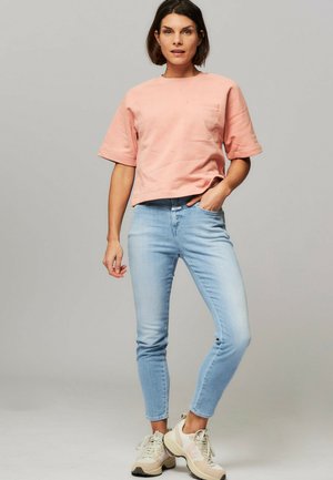 Basic T-shirt - pink