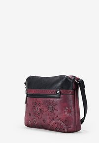 Bosanova HELENA  - Bandolera - burdeos