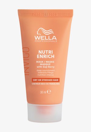 Wella Professionals Nutri Enrich haarmasker met Goji Bes voor diepe verzorging, ontworpen voor droog of gestrest haar, 30 ml oranje tube.