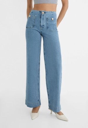 Flared Jeans - light blue