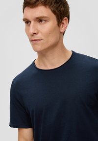 s.Oliver Pamata T-krekls - navy