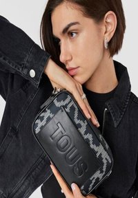 Tous REPORTER KAOS PIX - Bandolera - black