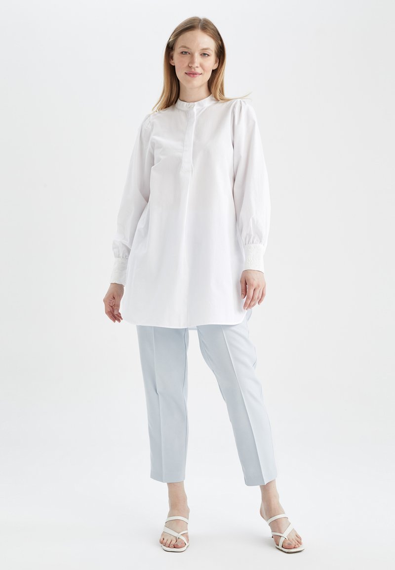 DeFacto Broek lichtblauw