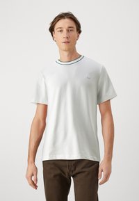 Lacoste - ESSENTIAL - T-shirt basic - white Miniatuurafbeelding 1