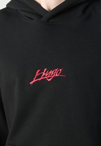 HUGO Sportska majica - black