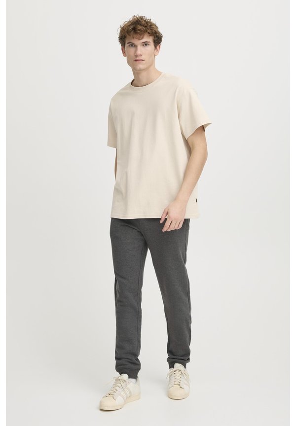 BHTILO - Tracksuit bottoms - charcoal4