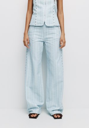 STRIPED - Džínsy s rovným strihom - blue