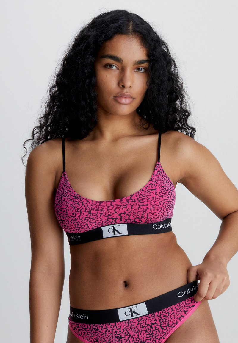 Calvin Klein Underwear - UNLINED BRALETTE - Top - abstract spots  fuchsia rose, Ampliar