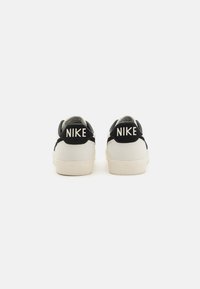 Nike Sportswear KILLSHOT 2 LEATHER - Zapatillas - sail/black