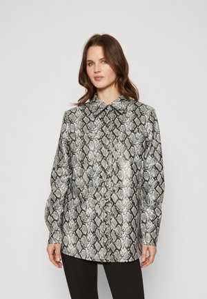 ONLY Tall ONLCARYS SNAKE - Κοντό παλτό - black/grey