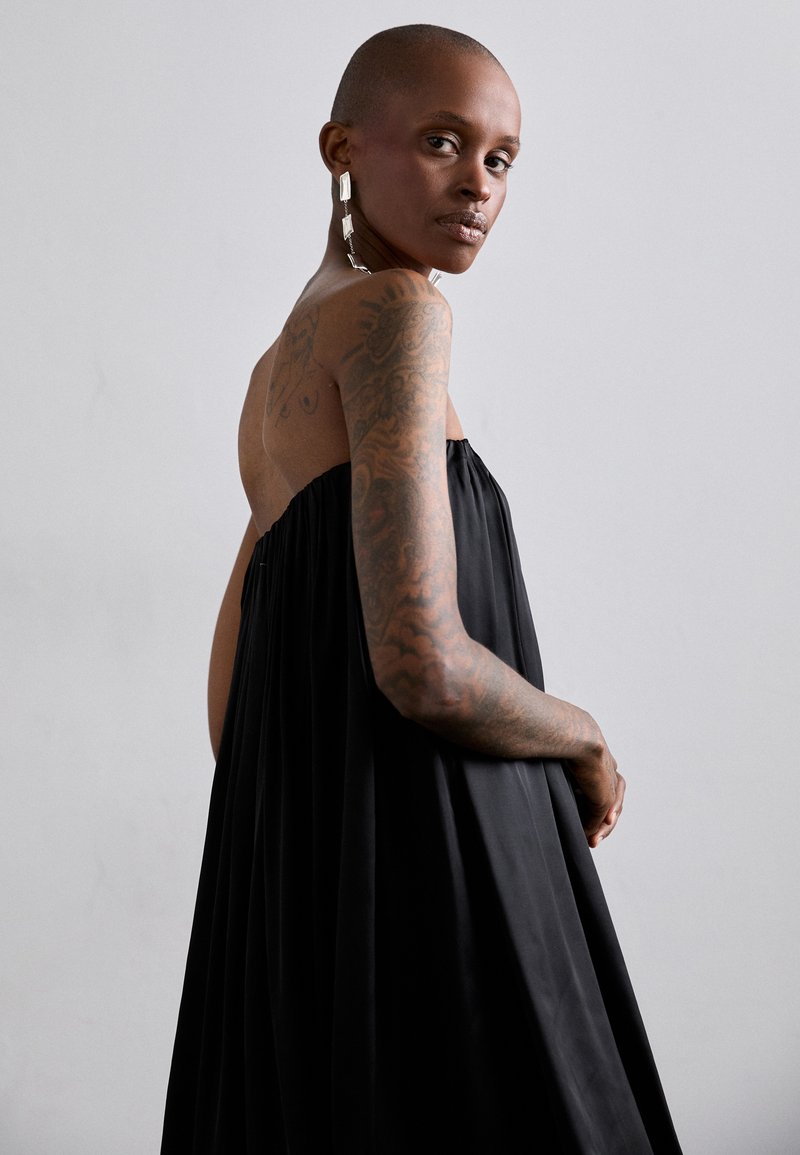 MM6 Maison Margiela DRESS - Cocktail dress / Party dress - black - Zalando