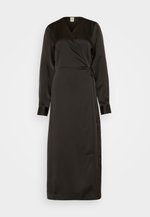 Yaspella 2 4 Long Dress Skyway