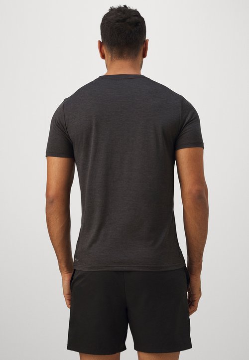 PUMA TAD ESSENTIAL - Sports T-shirt - black heather — foto 3