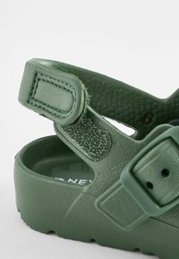 Next CLOGS  - Klumpák - khaki green