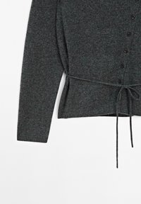 Thumbnail Image 6