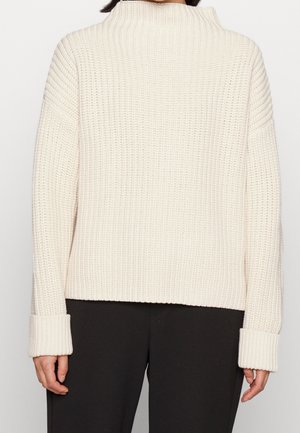 Selected Femme Petite Striktrøje - off-white
