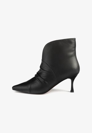 L37, END OF THE NIGHT - Bottines - black