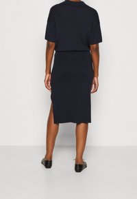 Tommy Hilfiger Pletené šaty - dark blue