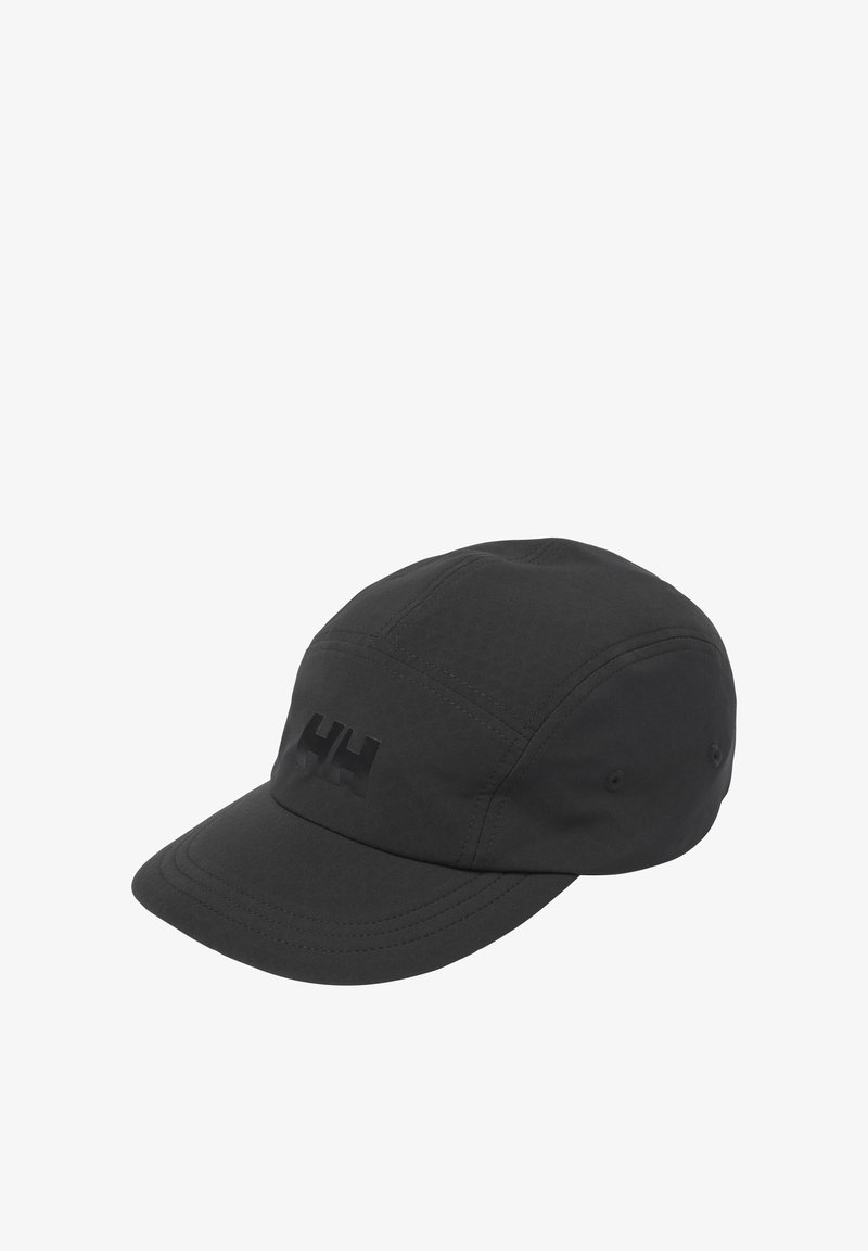 Gorra negra de cinco paneles con visera curva y logo "HH" sutilmente en relieve en el panel frontal.