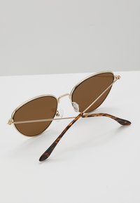 Even&Odd Sunglasses - brown