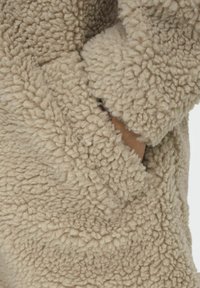 ONLY MANTEL EINFARBIGER - Halflange jas - cuban sand