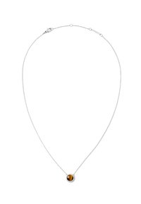 Collana in argento con pendente rotondo in pietra marrone, circondato da una cornice in argento texturizzato, con chiusura a gancio sicura.