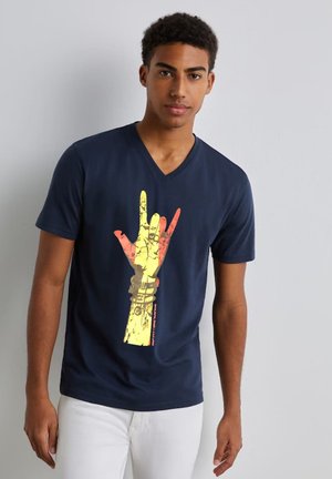 DE MANGA CORTA - Camiseta estampada - azul