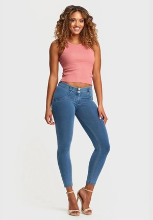 WR.UP® PUSH-UP 7/8 SHAPING - Skinny-Farkut - denim chiaro