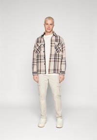 Only & Sons ONSLUC TAP PANT - Pantaloni cargo - silver lining