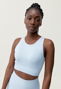 AMAL - Urheiluliivit: keskitason tuki - azul claro