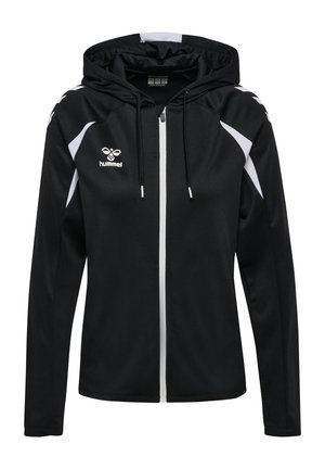 Czarna bluza z kapturem na suwak z białymi paskami po bokach i na ramionach, sznurkami przy kapturze oraz białym logo Hummel na piersi.