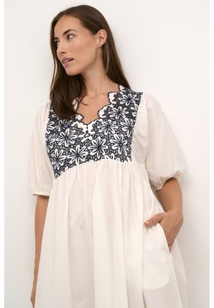 CUVALDA - Rochie de zi - white w blue