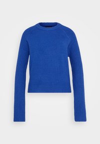 Blauer Strickpullover mit gerippter Textur, rundem Ausschnitt und langen Ärmeln mit unterschiedlichen Mustern, die visuelles Interesse und Tiefe schaffen.