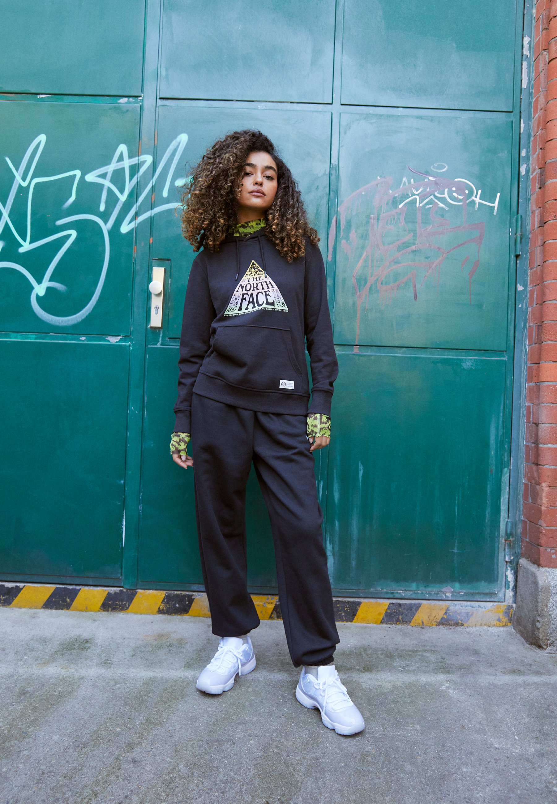 Nike Sportswear - Spodnie treningowe/czarny - Zalando.pl