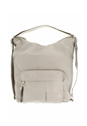 Sac en tissu gris clair avec un design affaissé, comportant une poche avant et une bandoulière amovible. Matériau texturé et subtil détail de logo.