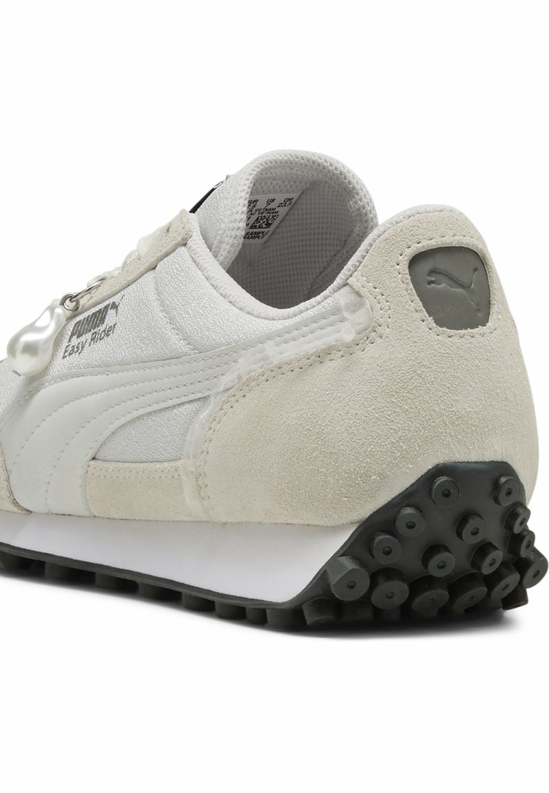 Puma EASY RIDER GLAM ATHLETICS - Tenisky - feather graywarm white