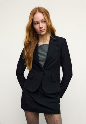 Blazer - black