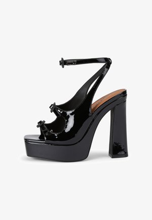 Kurt Geiger London, 3 BUCKLE PLATFORM SANDAL - Sandali con tacco - black