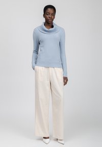 INFLUENCER COWL-NECK - Maglione - iceberg