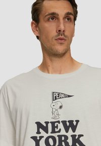 s.Oliver - T-shirt z nadrukiem