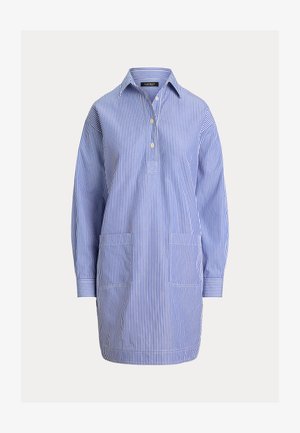 Μπλε και λευκό μακρυμάνικο φόρεμα με κάθετες ρίγες, γιακά, πατιλέτα με τρία κουμπιά και δύο εμπρόσθιες τσέπες με έλασμα.