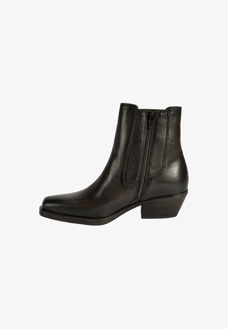 Bottines noires en cuir avec un bout pointu et un petit talon carré. Elles présentent des zips latéraux verticaux et un fini lisse et texturé.